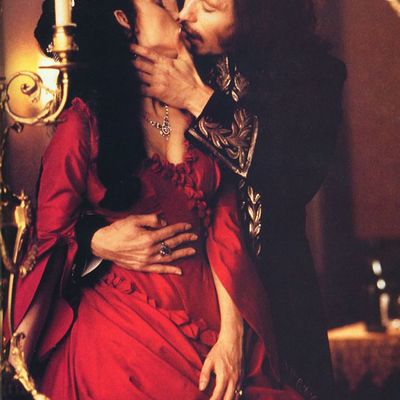 Dracula, poljubac