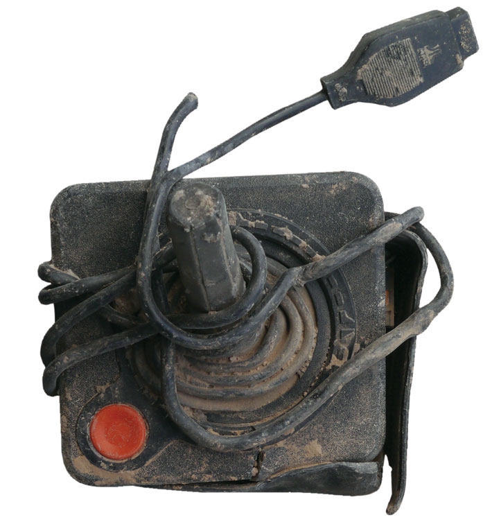 Pronađen kontroler modela Atari 2600 Pronađen kontroler modela Atari 2600