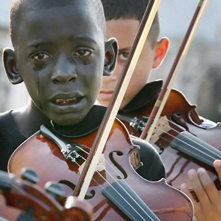 Dječak s violinom Dječak s violinom