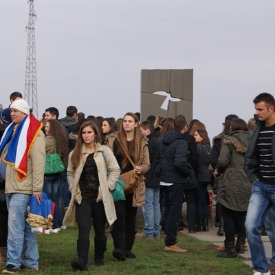 Studenti na Ovčari 7