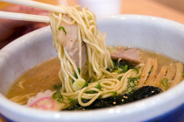studentska hrana - ramen noodle studentska hrana - ramen noodle