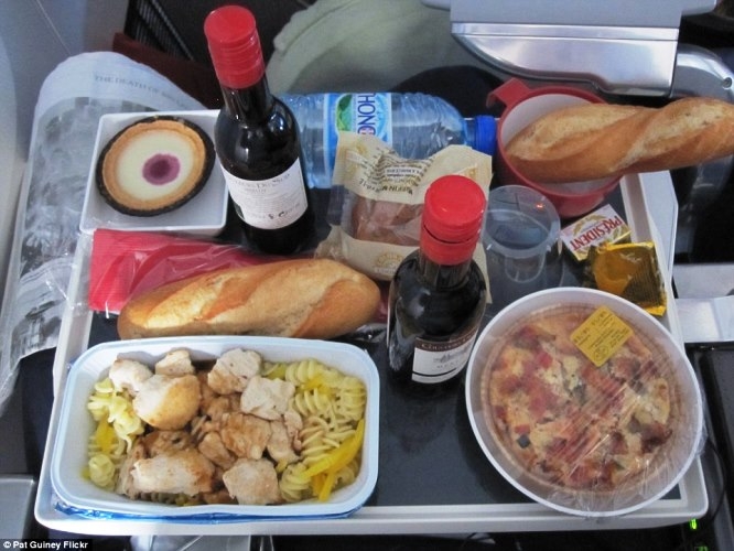 Hrana u avionu 6 Hrana u avionu 6