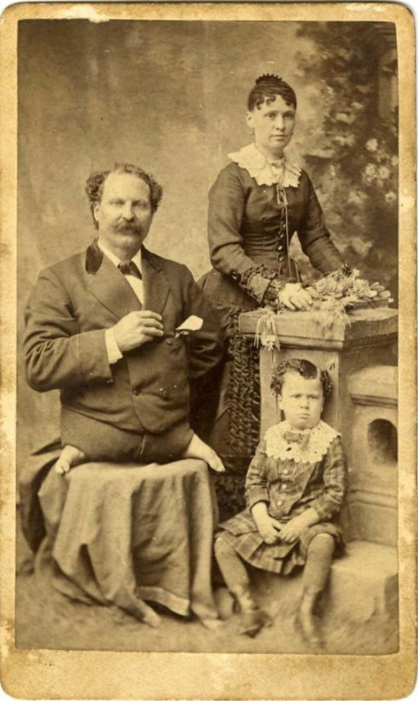 Eli Bowen Eli Bowen