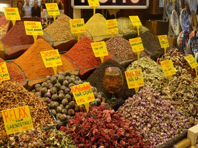 Mısır Çarşısı Spice bazaar